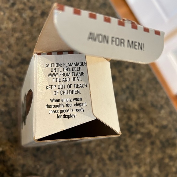 Avon Chess Men’s Spicy After Shave (6 items 3 oz each) In Boxes with After Shave - Picture 10 of 10